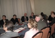 В рамках круглого столу відбулося кілька доповідей