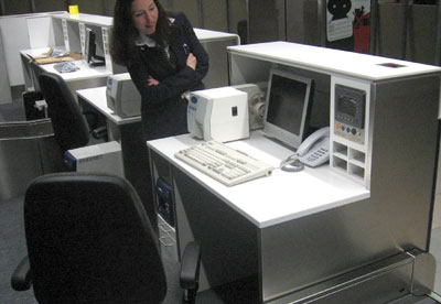 Technological furniture for airports